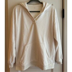 Aerie Cream V-Neck Sweater